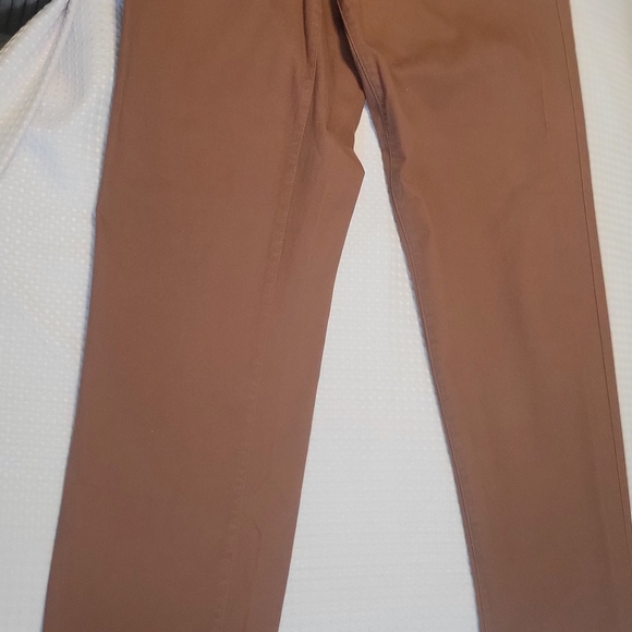 ROWM Rust Brown Elastic Waist Shorts - Picture 3 of 5